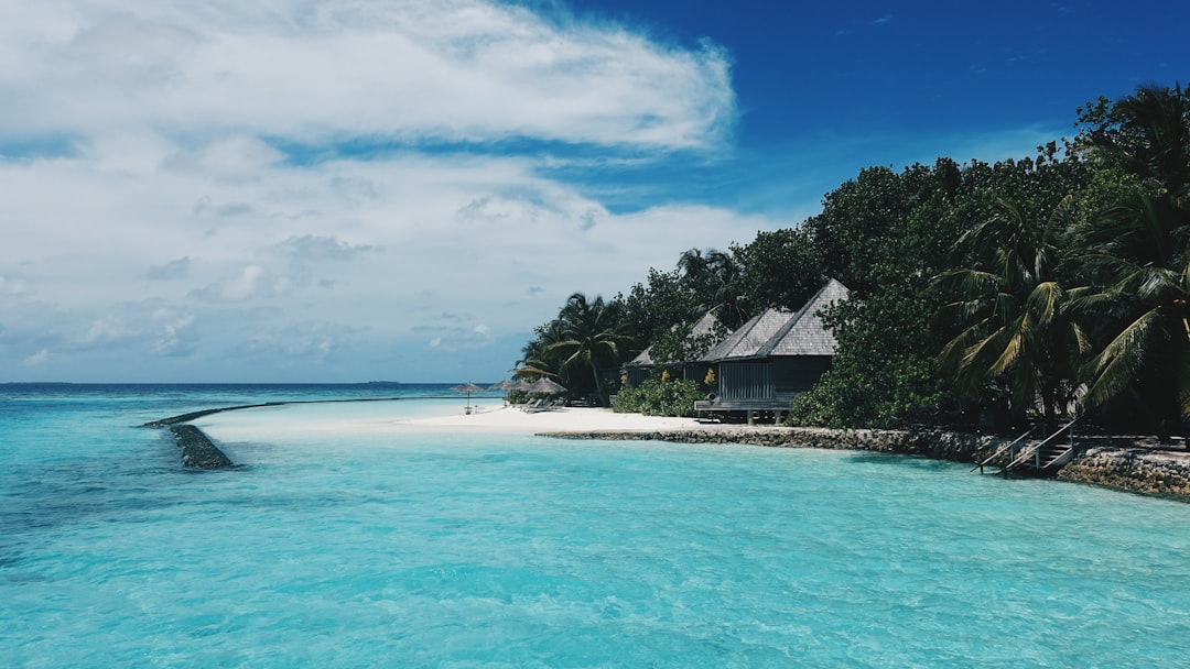 Maldives Resort Comparison: Which Islands Are Worth the Points?
