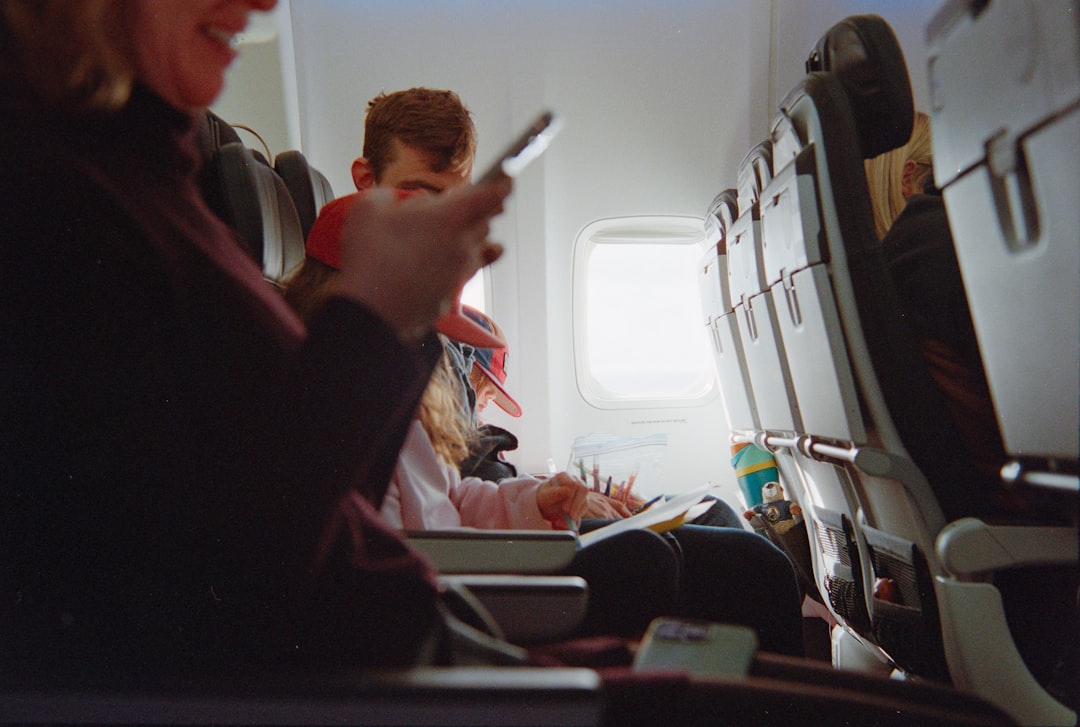 Maximize Airline Loyalty: Kids' Award Discounts in 2025
